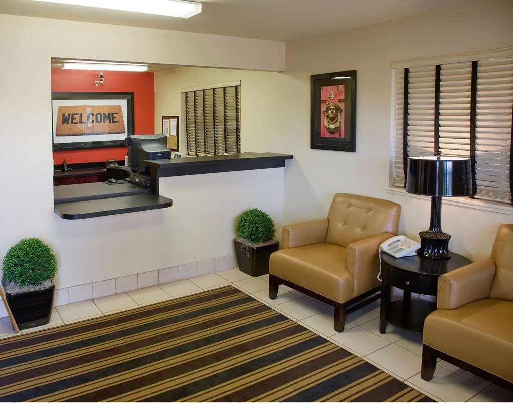 Extended Stay America Select Suites - Newport News - Oyster Point Interior foto