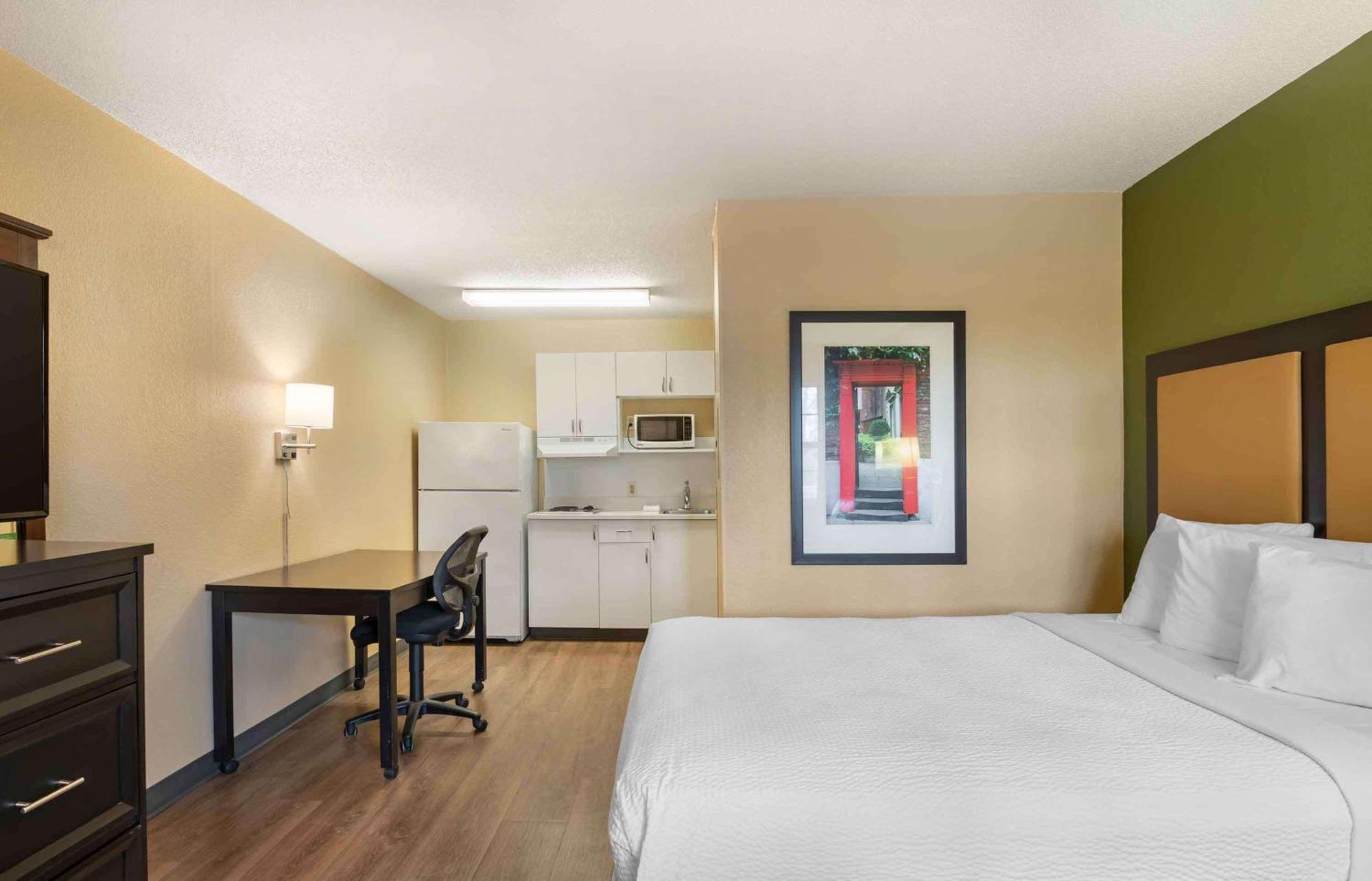 Extended Stay America Select Suites - Newport News - Oyster Point Bagian luar foto