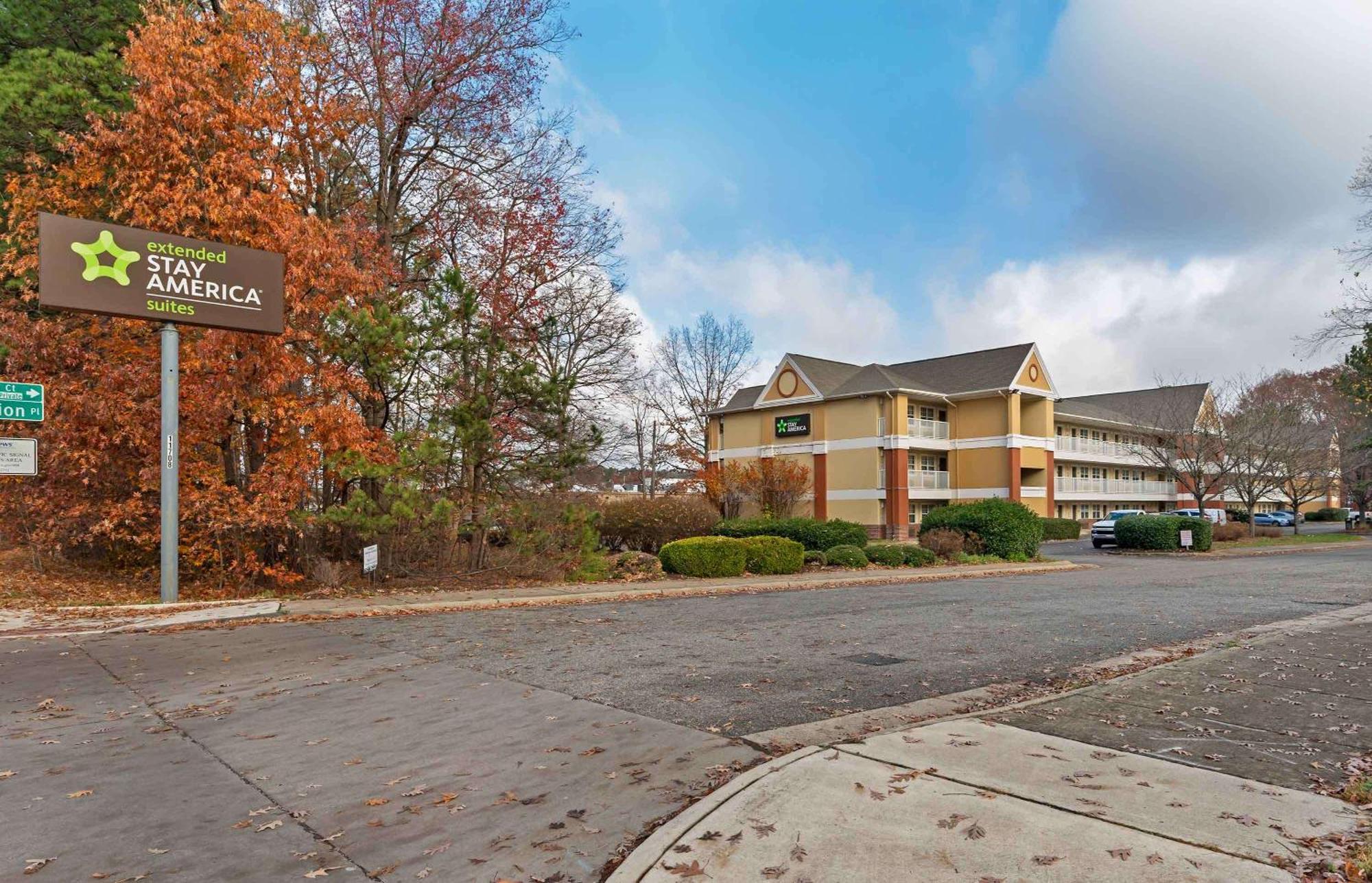 Extended Stay America Select Suites - Newport News - Oyster Point Bagian luar foto