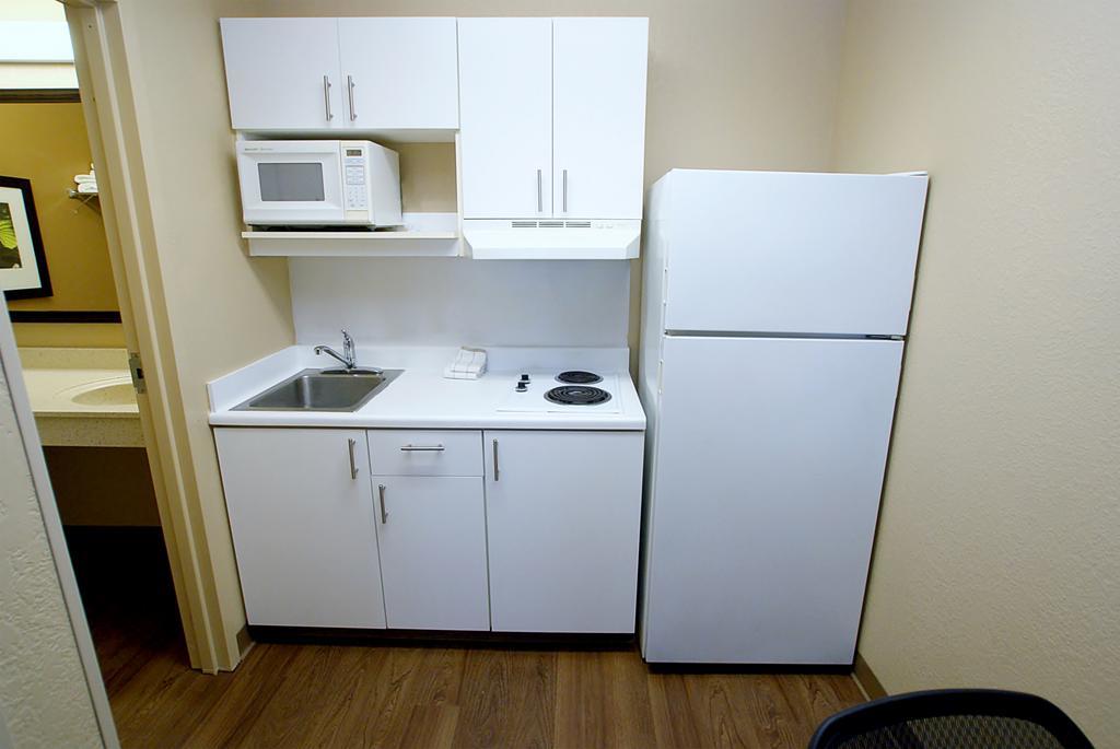 Extended Stay America Select Suites - Newport News - Oyster Point Bagian luar foto